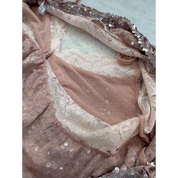 New Free People Women's Size M Right Rhythm Sequin Cami Top, CHAMPAGNE COMBO - Picture 11 of 13